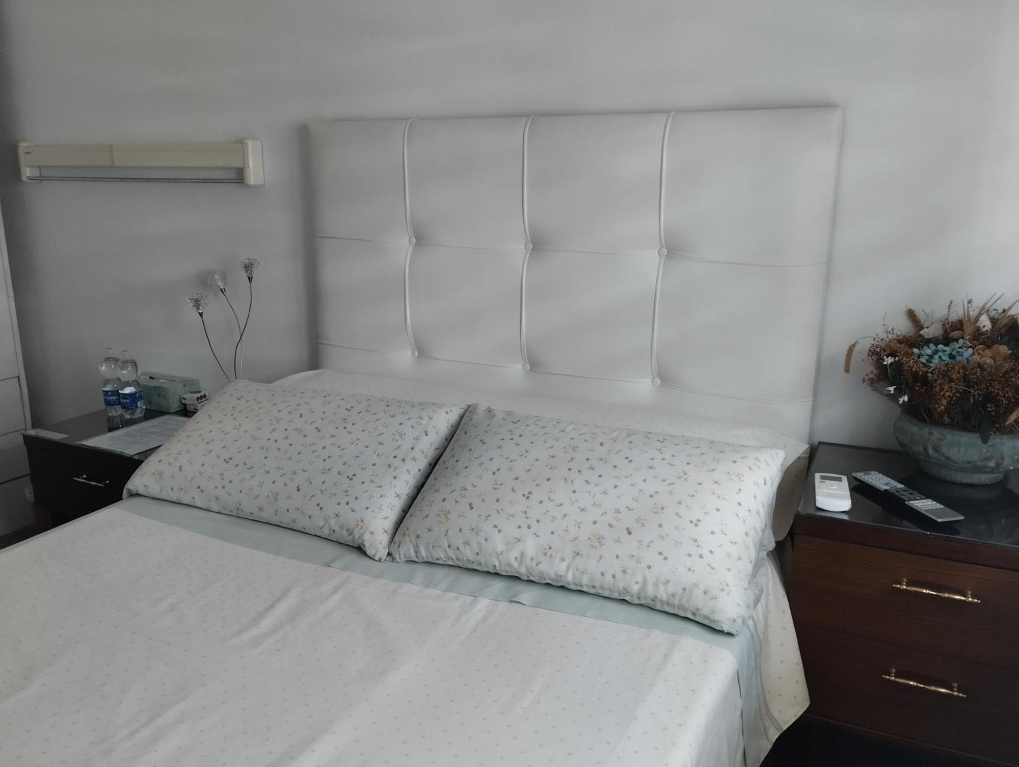 Habitaciones Individuales En Apartamento Madrid Exterior foto
